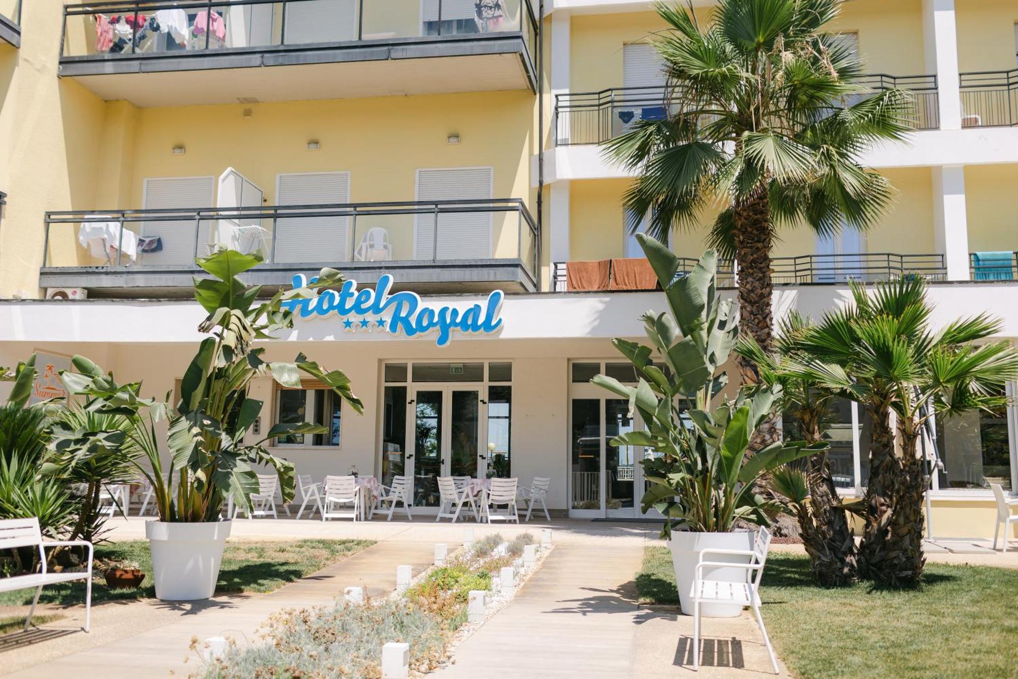 Hotel Royal Cattolica Exterior foto